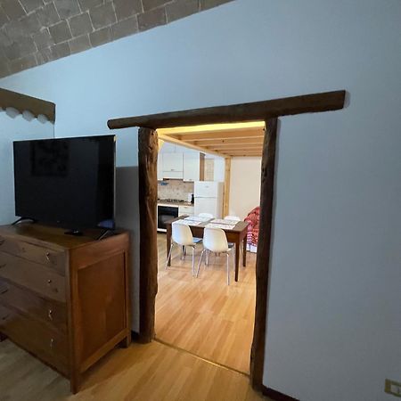 Piazzetta Del Forno Grazioso Bilocale Ad 아세르기 외부 사진